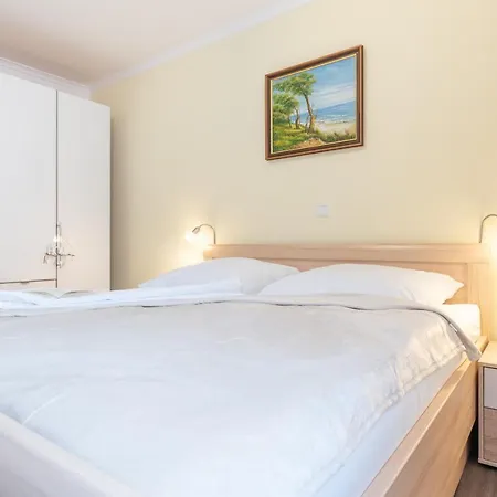 Rosengarten Apartment Börgerende-Rethwisch